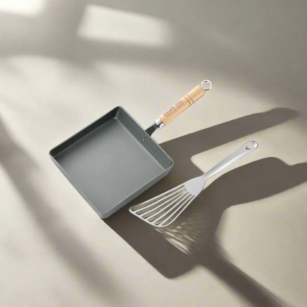 Yoshikawa Cook-Pal Ren Tamagoyaki Omelet / Egg Pan (Large)– Carbon Steel | Made in Japan 