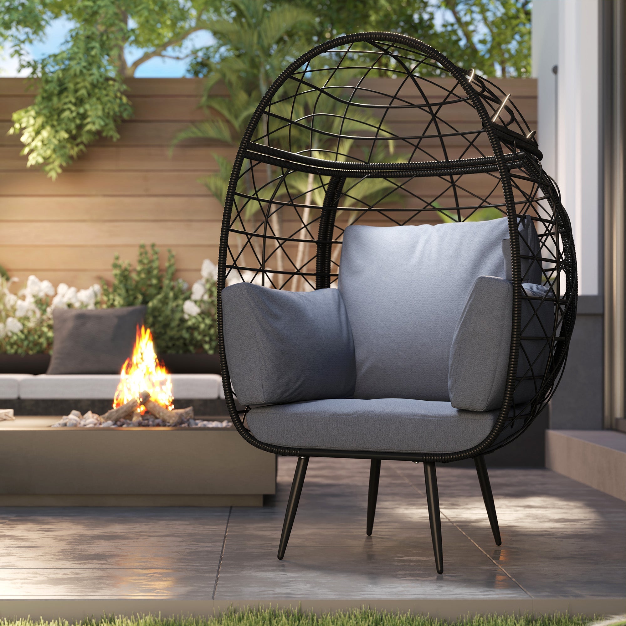 Outsunny Rattan Egg Chair, Indoor Outdoor Lounger with Cushions and Cup Holder for Backyard, Garden, Lawn, Living Room, Grey 