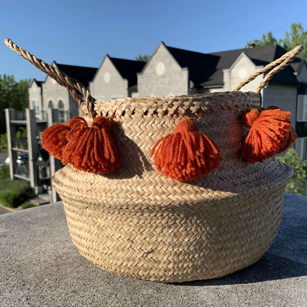 Porta - Seagrass Basket With Orange Pompoms 