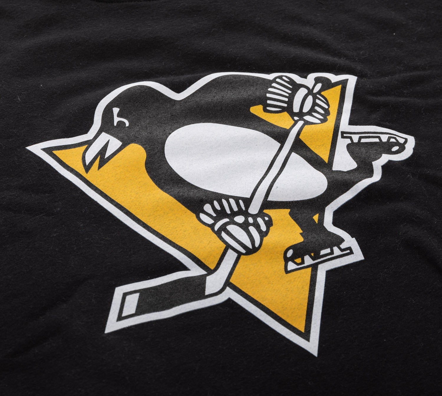 Pittsburgh Penguins Varsity Retro Style Crewneck Sweater 
