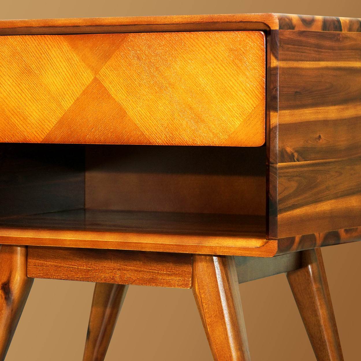 Laden Nightstand with drawer 