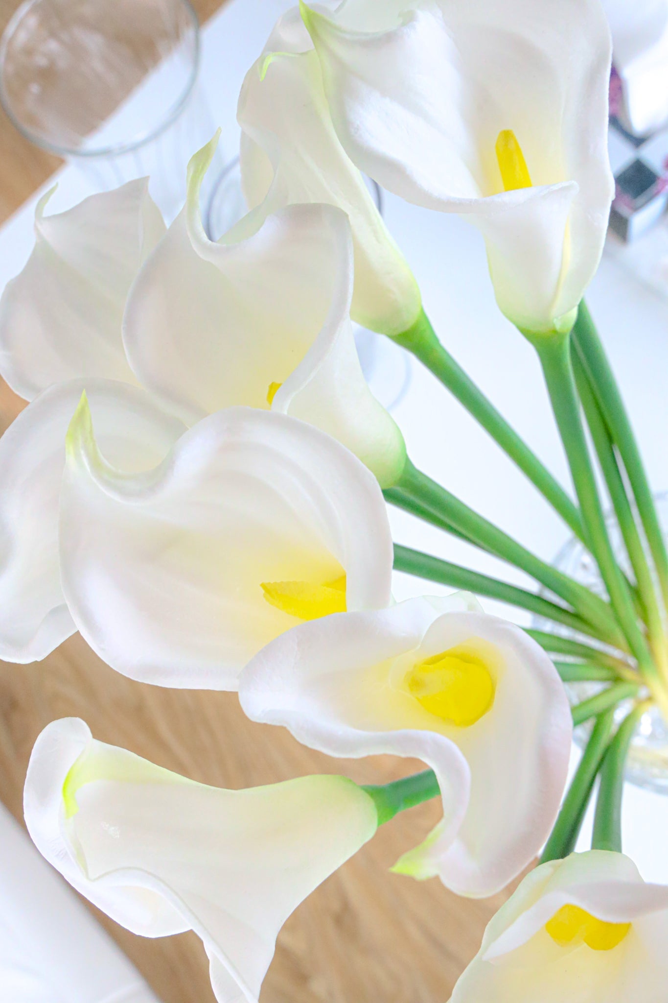 Lawi Artificial White Calla Lily Bouquet 25'' X 10'' (Set Of 12) 