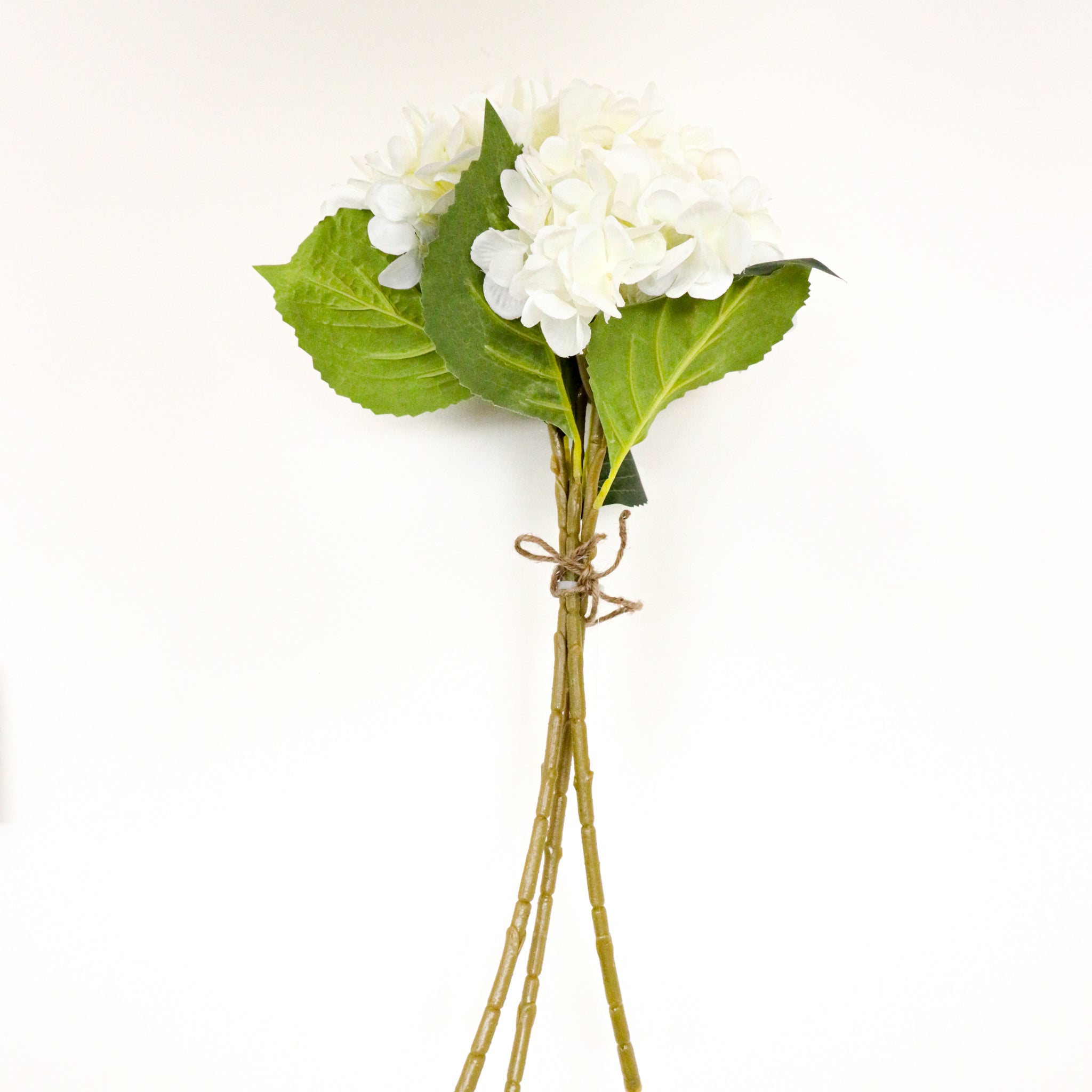 Encino Artificial White Hydrangea Bouquet 18'' X 8'' (Set Of 3) 