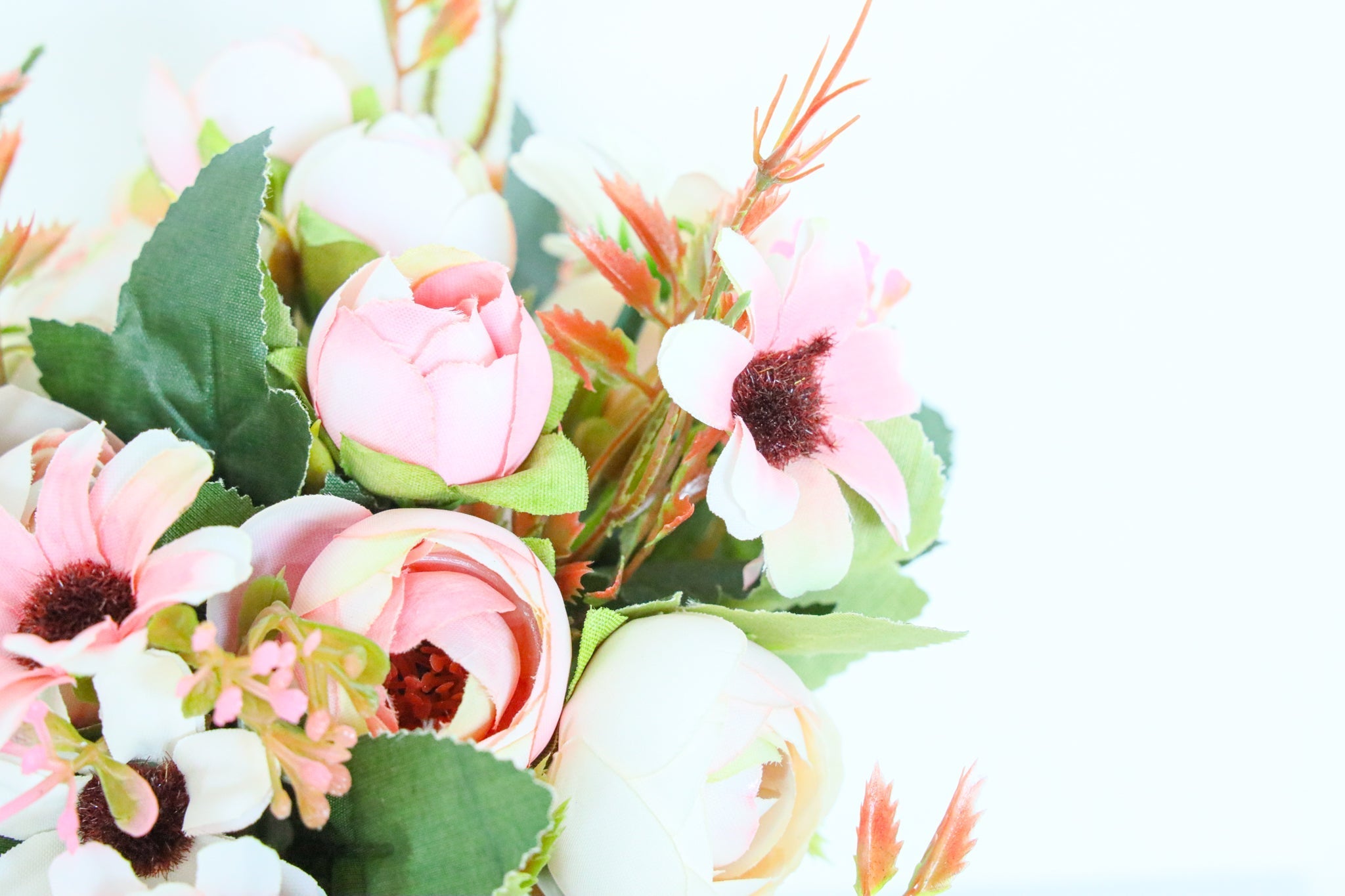 Dayla Artificial Potted Flower Bouquet 8''X8'' 