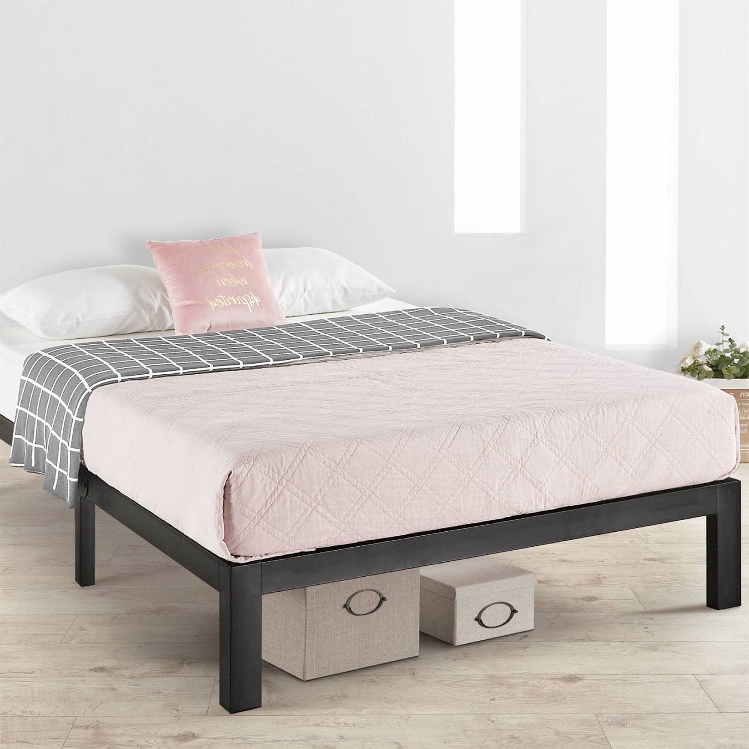 Queen size Metal Platform Bed Frame with 3.86 inch Wide Heavy Duty Steel Slats - Free Shipping