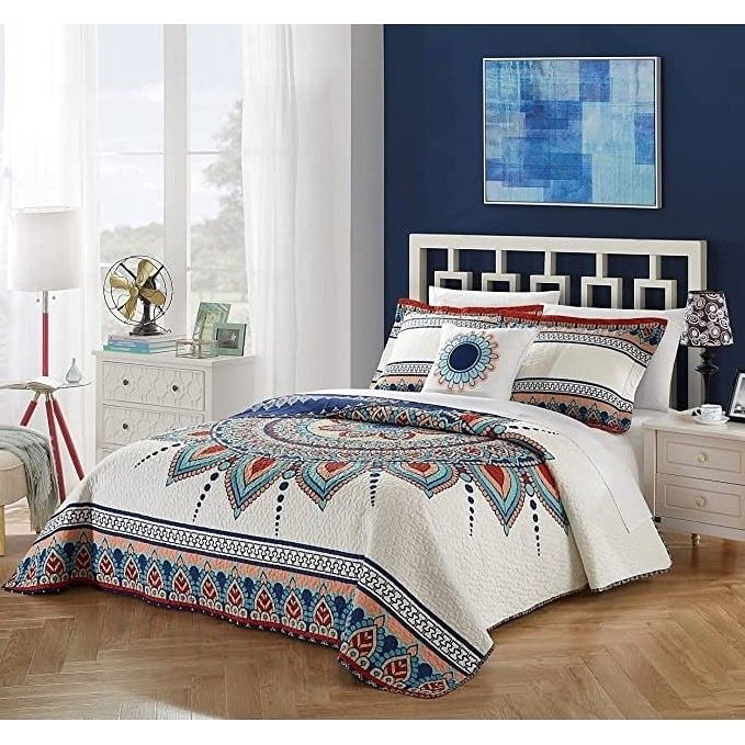 Queen size 4 Piece Cotton Blue White Boho Geometric Reversible Quilt Set - Free Shipping