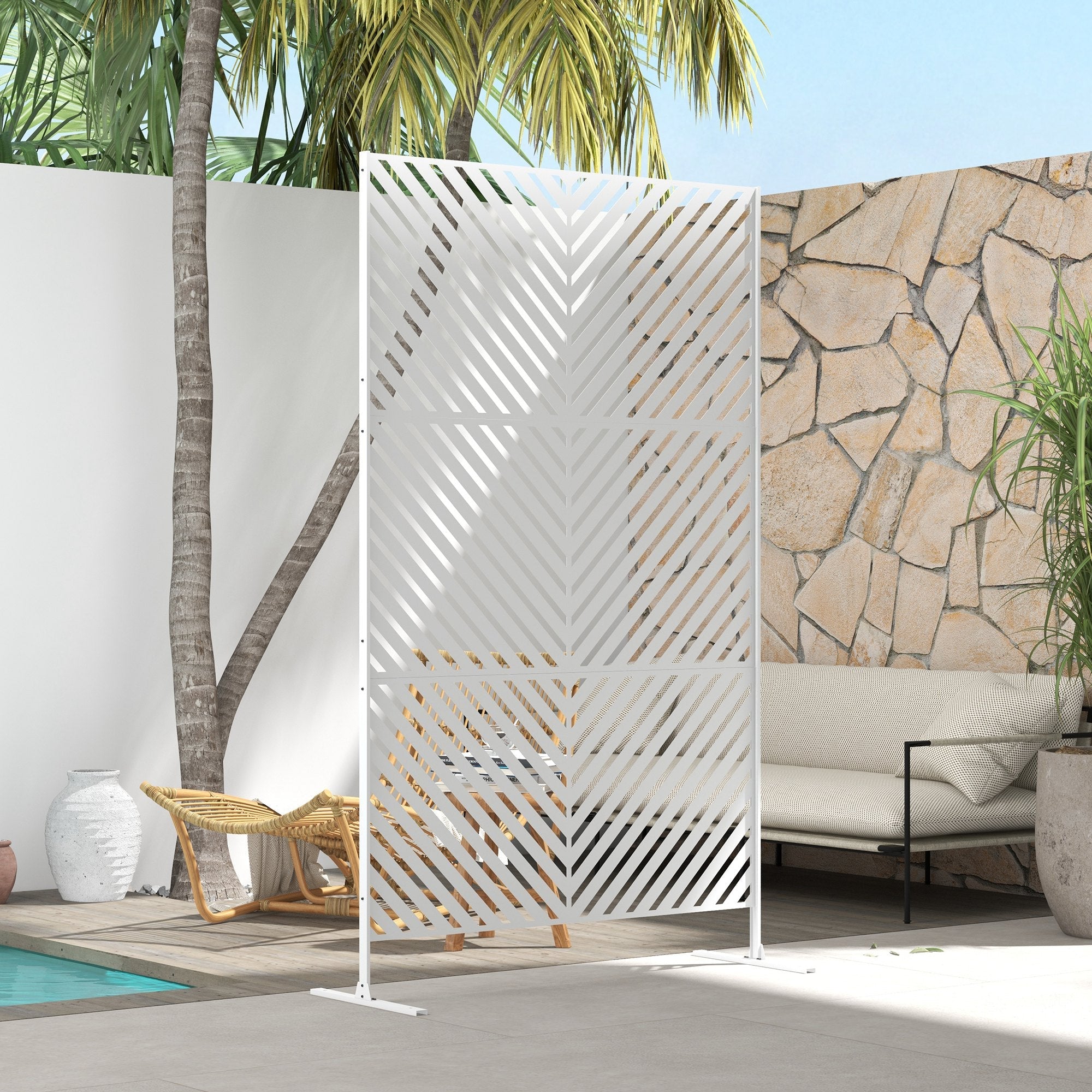 Outsunny 6.5FT Decorative Outdoor Divider, Metal Privacy Screen with Stand, Triangle Style, White 