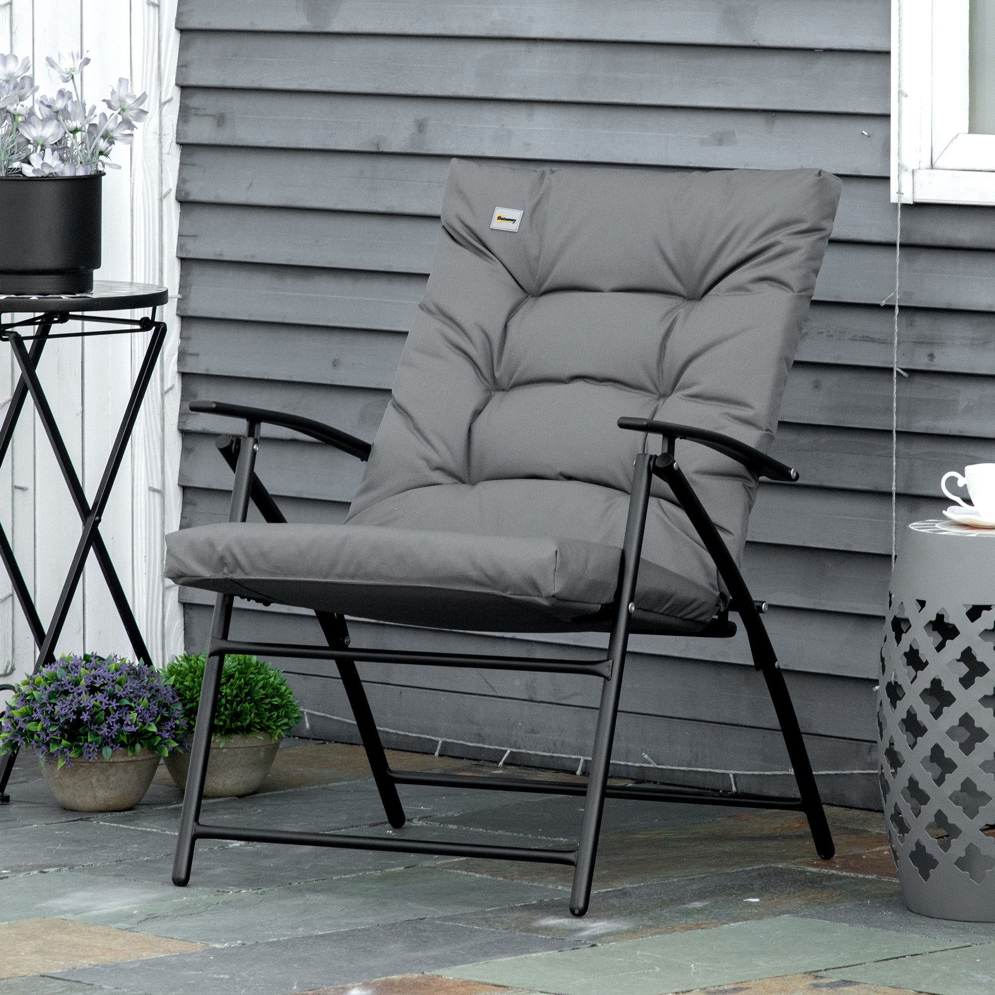 Outsunny Foldable Lounge Chair, Fabric Upholstered Recliner, Outdoor Lounger with Armrest, Metal Frame Camping Beach Chair, Grey 