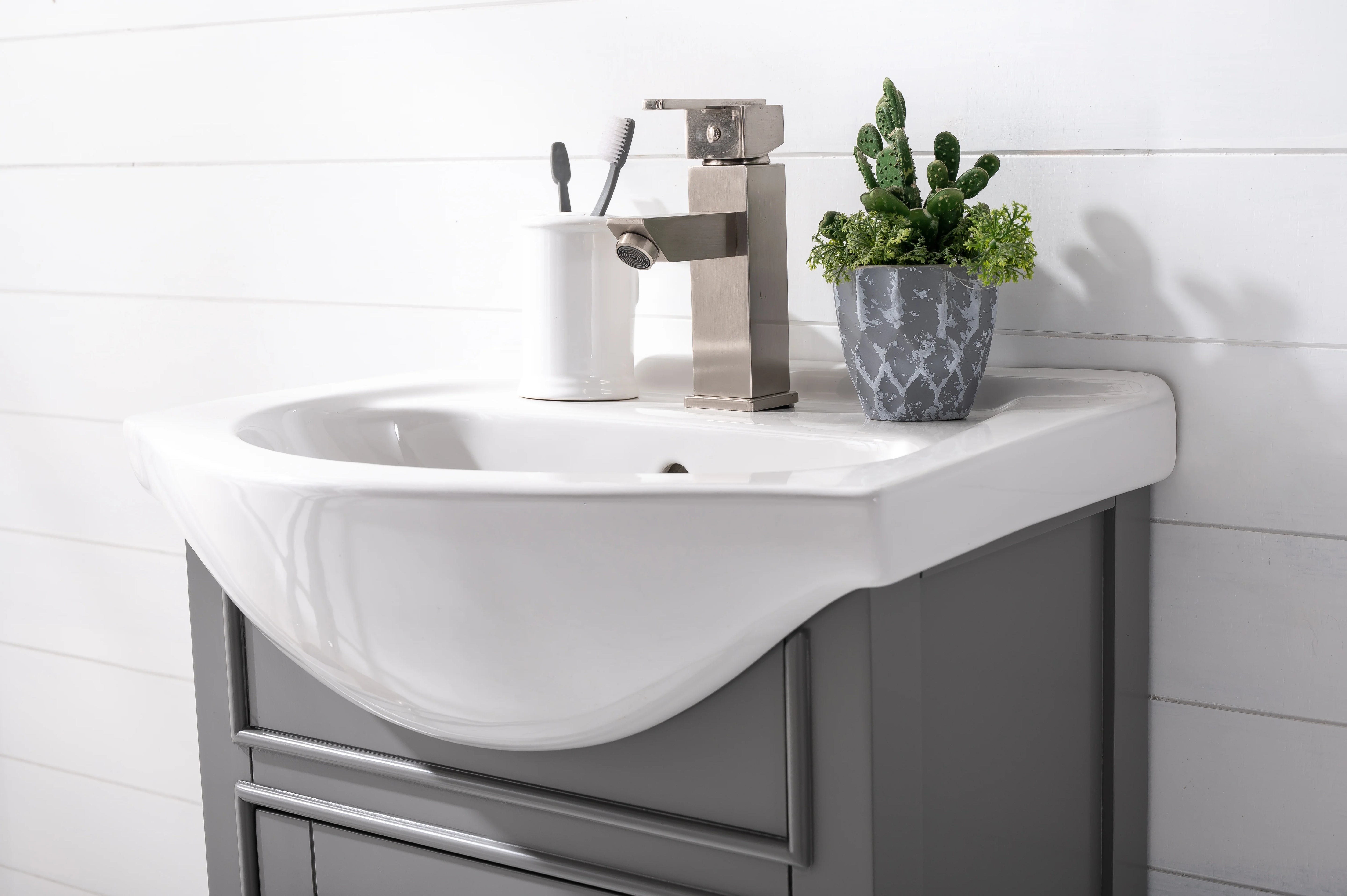 Marian 20" Single Sink Vanity with Porcelain Top