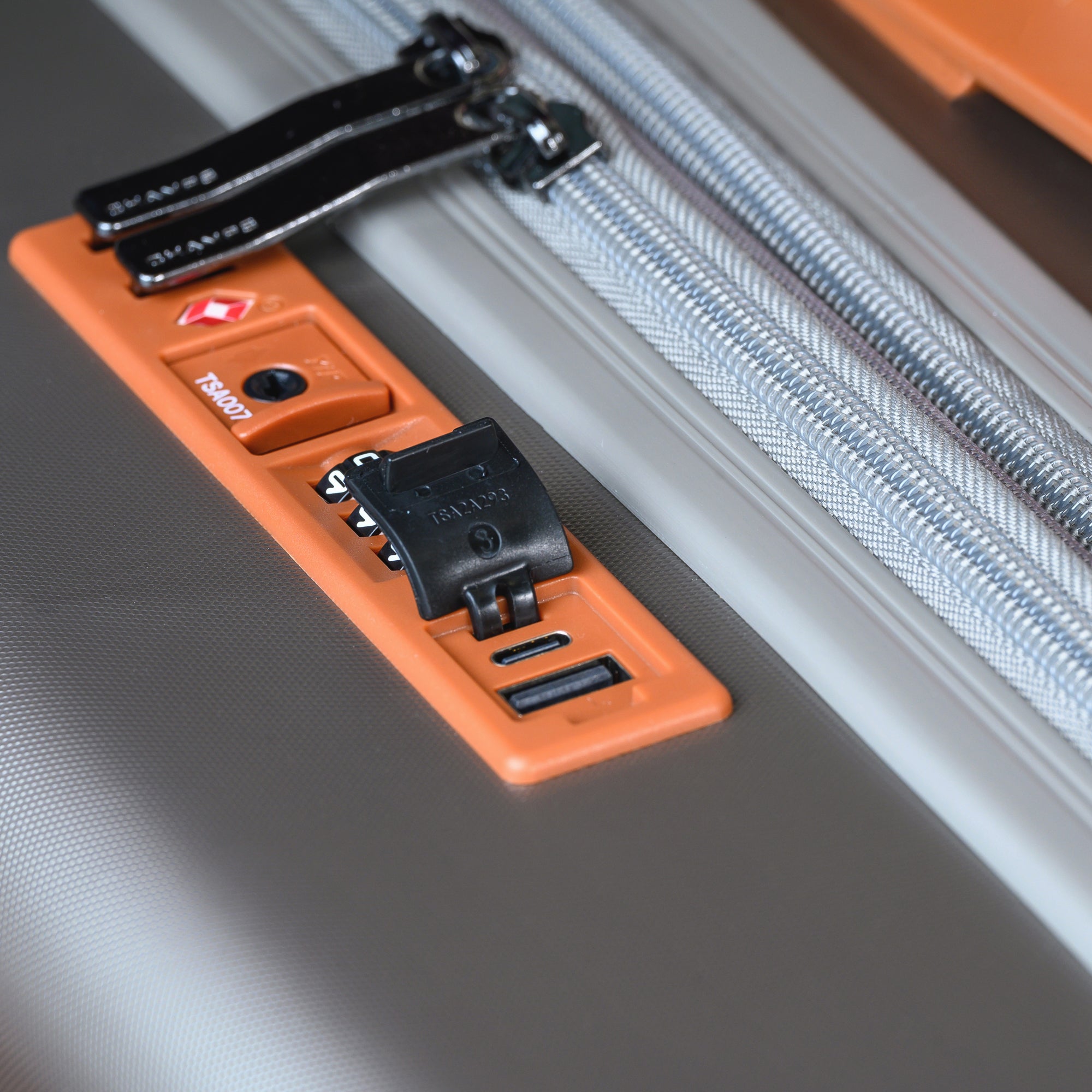 Vintage Air / 3-Piece Luggage Set 