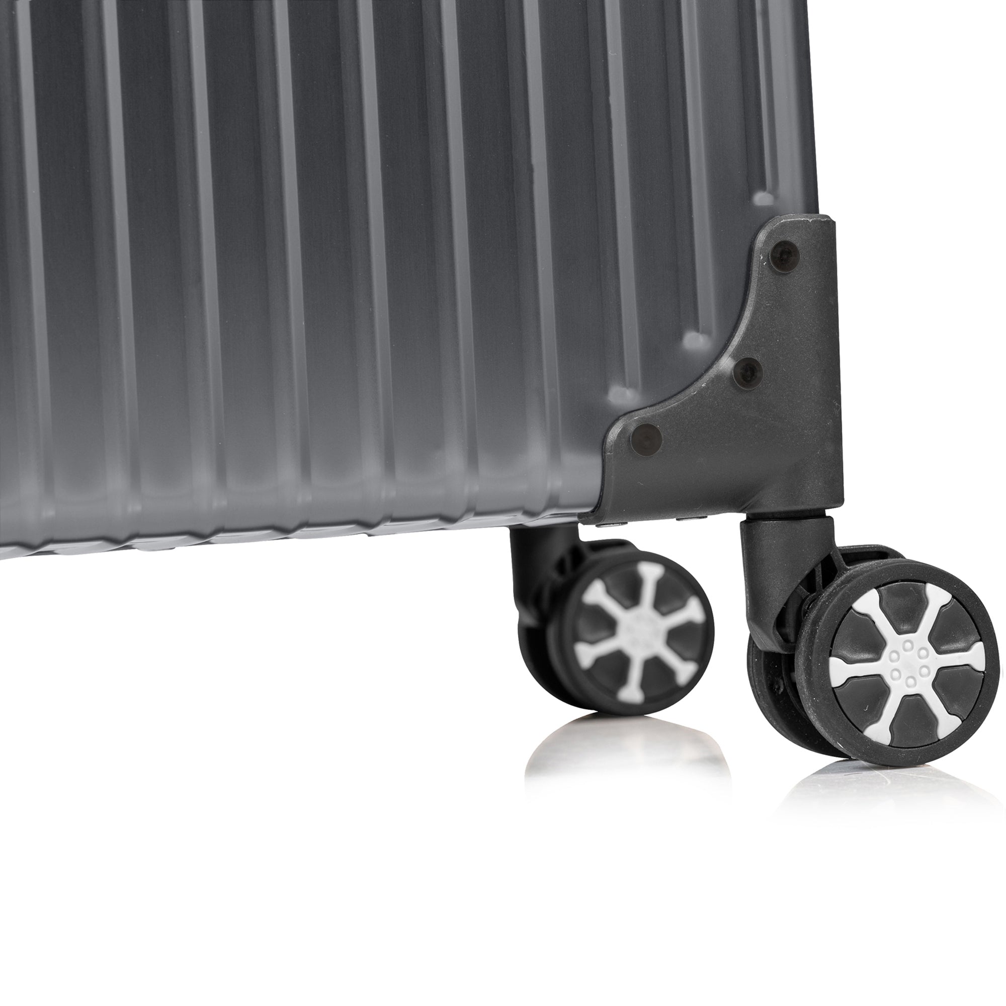 Elite / Aluminum 2-Piece Luggage Set 