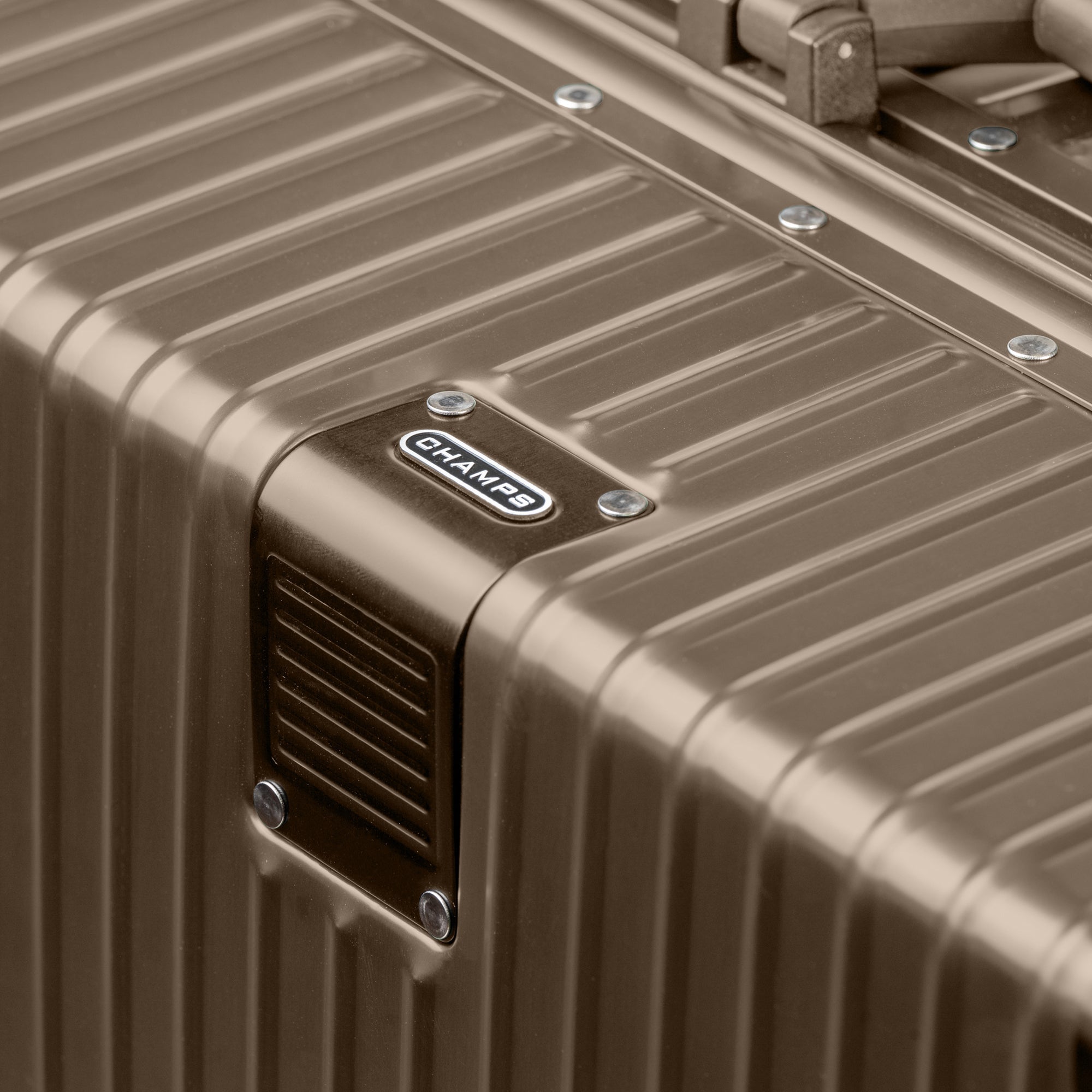 Elite / Aluminum 2-Piece Luggage Set 