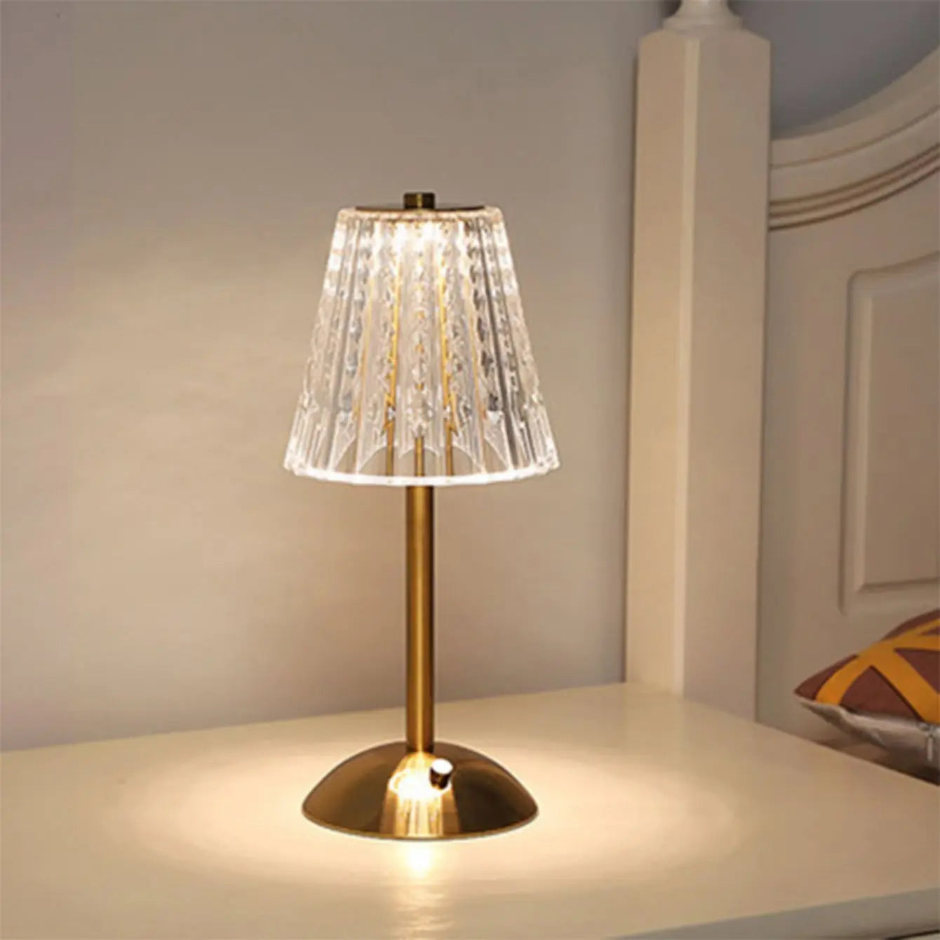 Luxury Diamond Crystal Bedside Table Lamp - High-End Atmosphere Touch Lamp for Bedroom