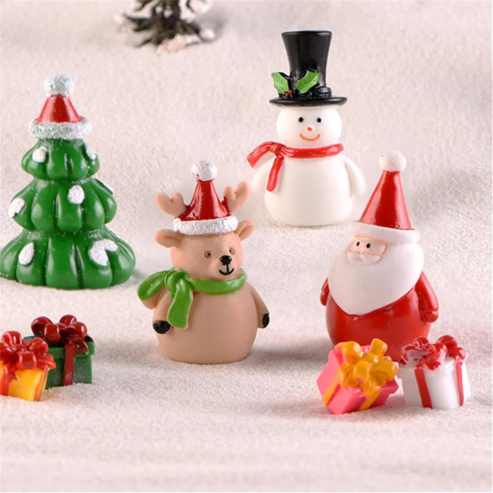 Mini Resin Christmas Decoration Micro Landscape Santa Claus Snowman Tree Ornament DIY Miniature Garden Figurine Home Decor