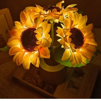 Rechargeable Sunflower LED Night Light - Decorative Table Lamp for Restaurant, Hotel, Wedding Gift