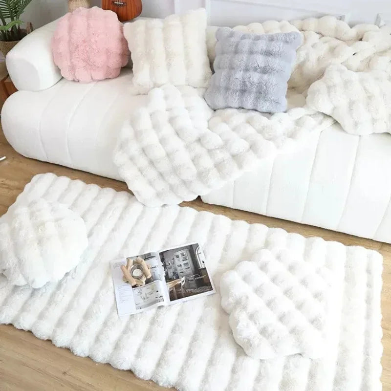 Large Bubble Plush Carpet - Soft and Cozy Floor Decor for Your Home 