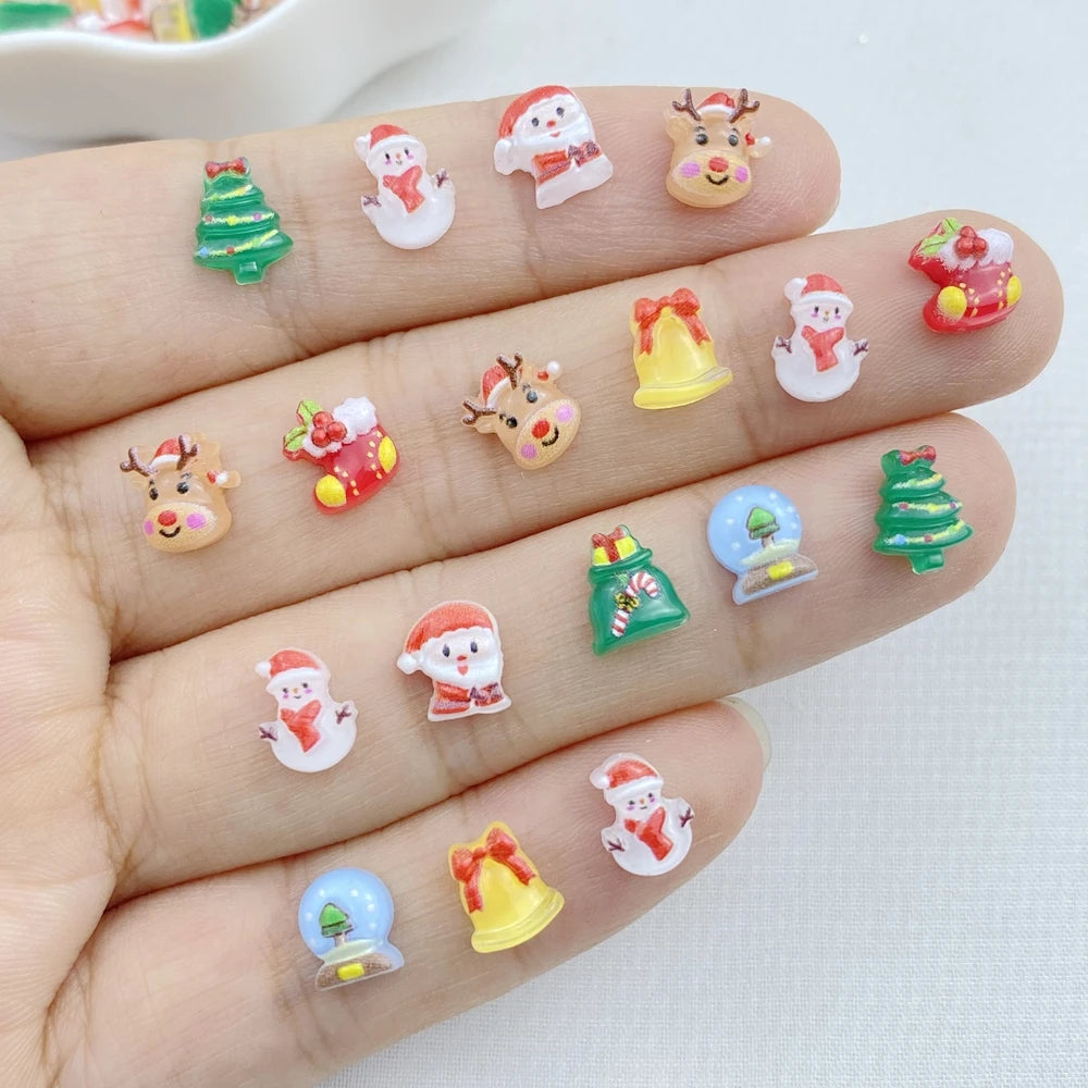 100Pcs Cute Resin Small Christmas Tree, Snowman, Flat Back Ornament Jewelry Making Manicure Hairwear Accessorie 