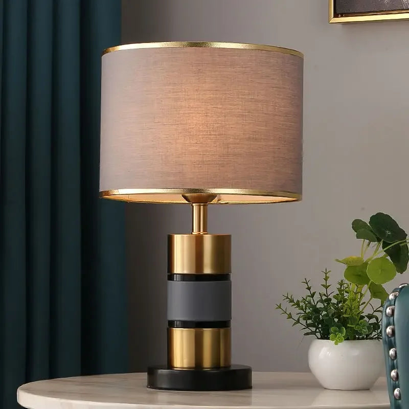 Light Luxury LED Desk Lamp - Instagram-Worthy High-End Bedroom Bedside Lamp, Creative Atmosphere Lighting