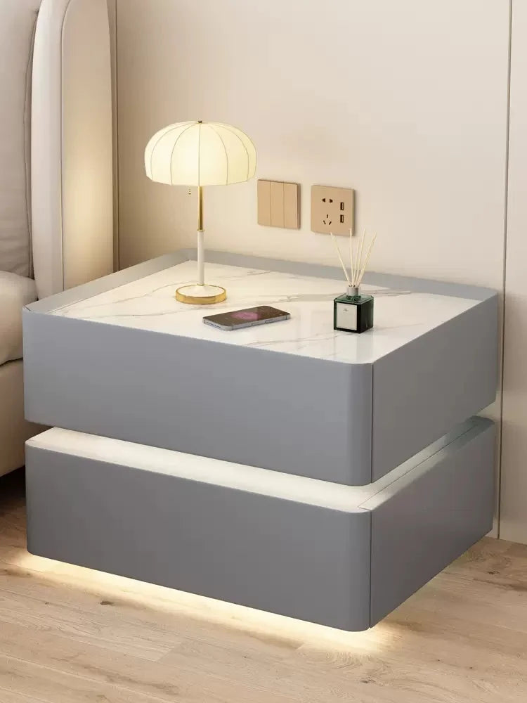 Modern Style Solid Wood Bedside Table with Wireless Charging - Smart Nightstand with 2 Drawers and Lock, 40cm