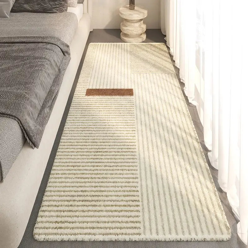 Short Haired Bedside Carpet Soft Non-slip Rectangular Bedroom Rugs Fluffy Plush Striped Bedroom Carpet Machine Washable Carpet