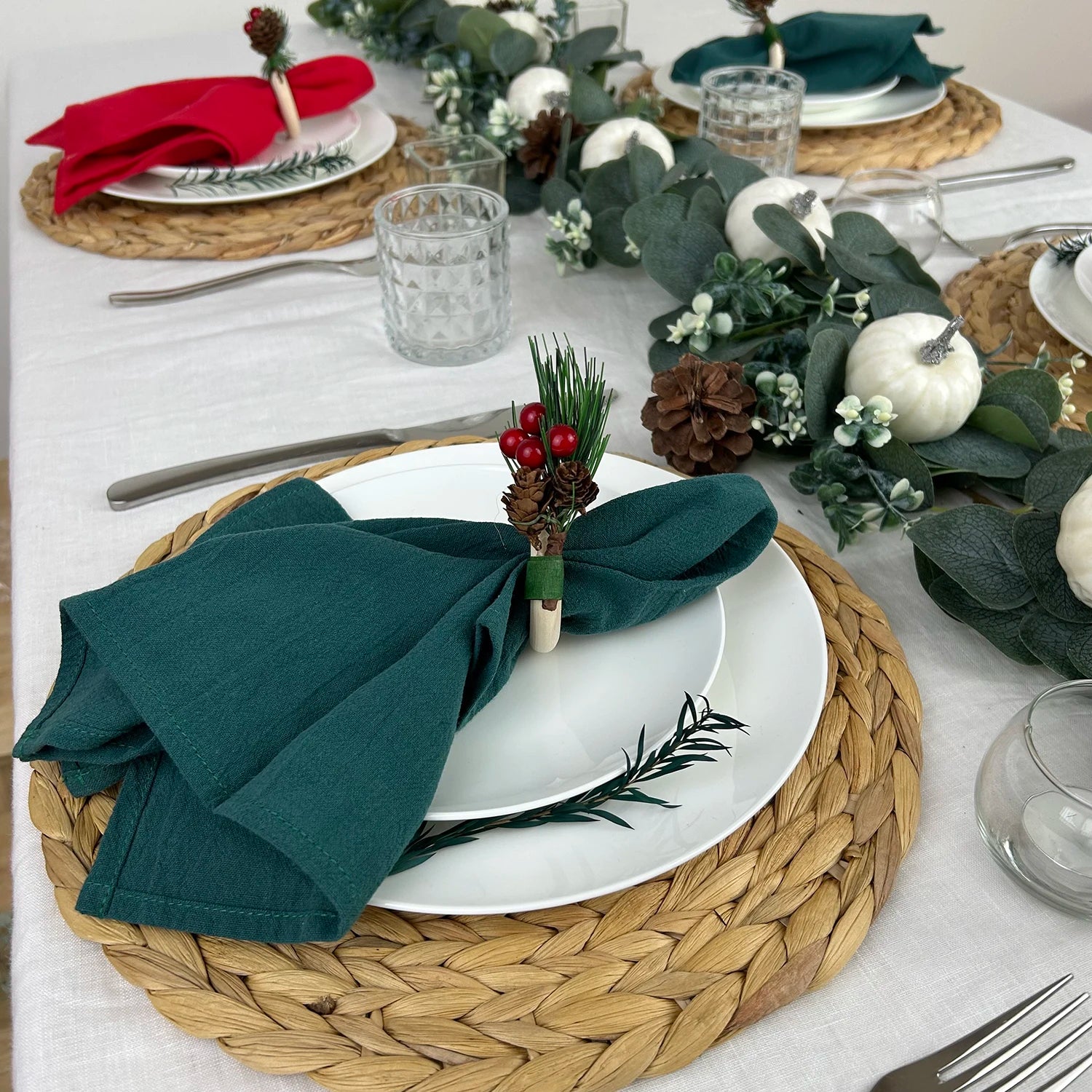 6PCS 30X45cm Christmas Green Red 100% Cotton Cloth Dinner Napkins Soft And Durable Cocktail Napkins Wedding Dinner Napkins 