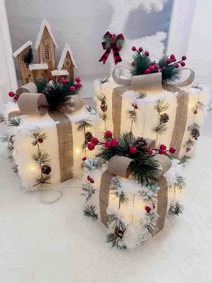 3pcs/Set Hollowed Out Christmas Decoration Led Gift Box With Bow Lights Iron Box Art Home Outdoor Mall Gift Home Party Supplie