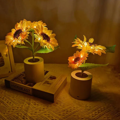 Artificial Sunflower LED Table Lamp – USB Rechargeable, Creative Desktop Decor Lamp, Bedroom Night Light, Gift for Kids and Girlfriend 