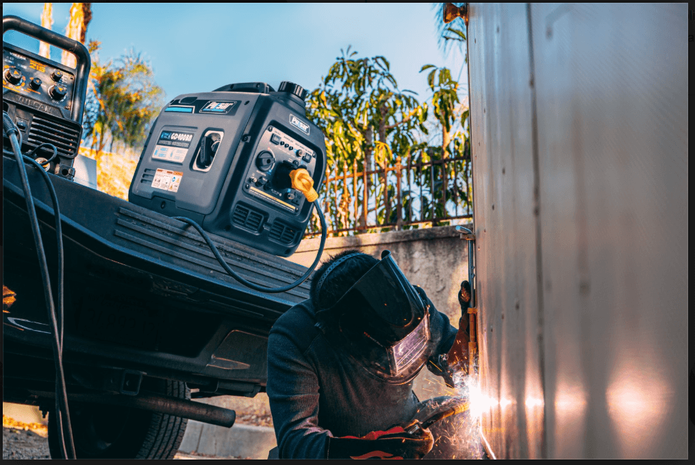 Pulsar Products GD400BN 4000W Portable Super-quiet Dual Fuel & Parallel Capability RV-Ready CARB Compliant 