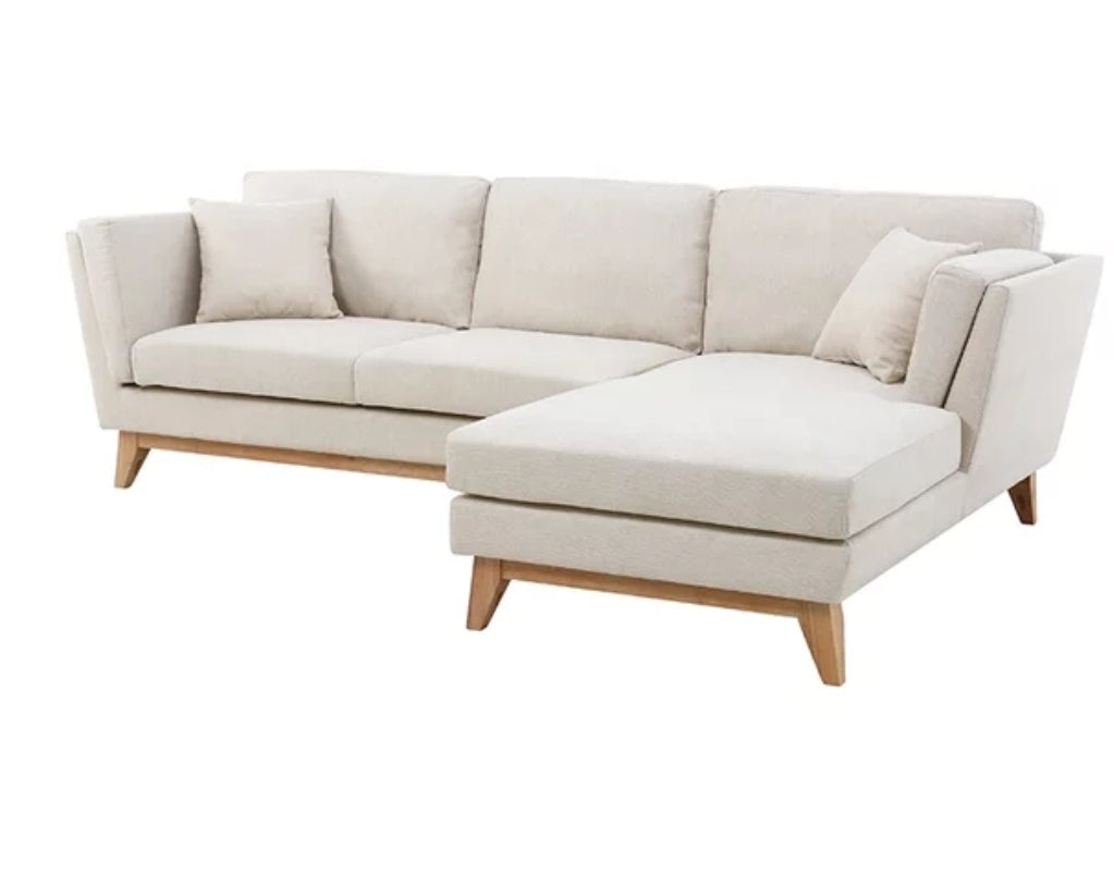 MODERN SECTIONAL SOFA 