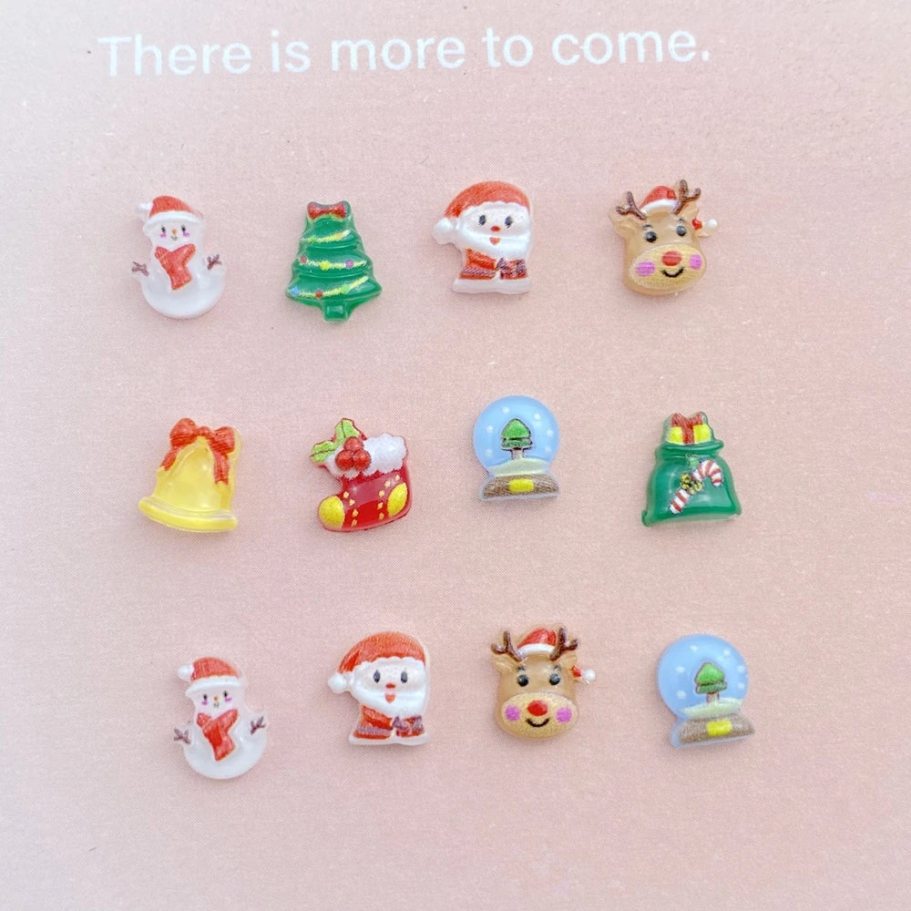 100Pcs Cute Resin Small Christmas Tree, Snowman, Flat Back Ornament Jewelry Making Manicure Hairwear Accessorie