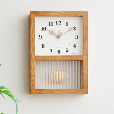 Japan Style Retro Wall Clock Living Room Hanging Wall Clock Swing Walnut Solid Wood Clock Decoration Desk Clock Home Decor 
