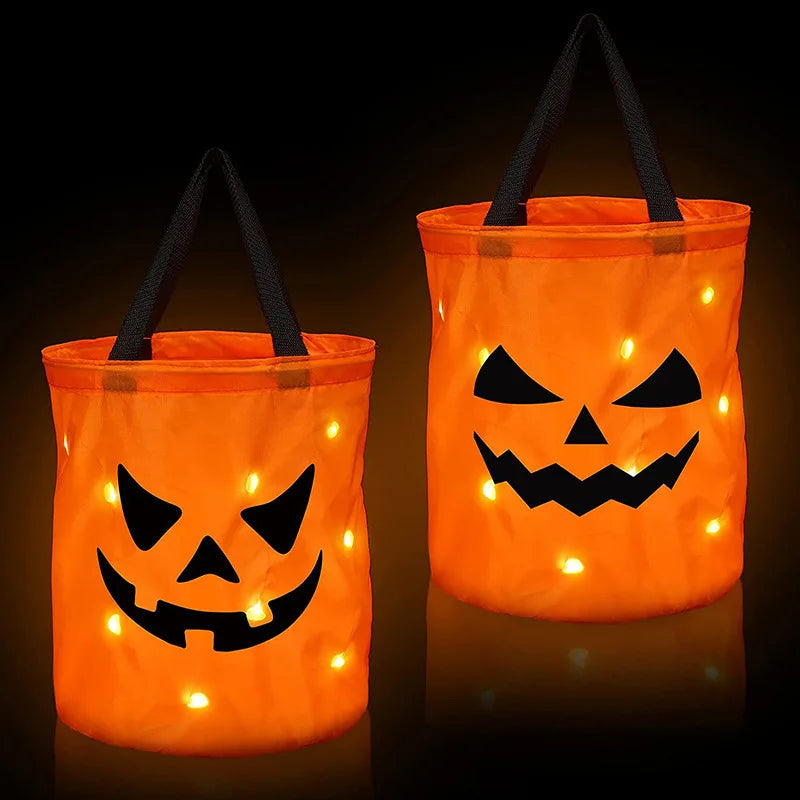 LED Light Halloween Trick or Treat Bucket Pumpkin Candy Bags Collapsible Halloween Basket for Thanksgiving Party Gift Basket