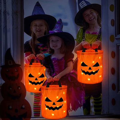 LED Light Halloween Trick or Treat Bucket Pumpkin Candy Bags Collapsible Halloween Basket for Thanksgiving Party Gift Basket 