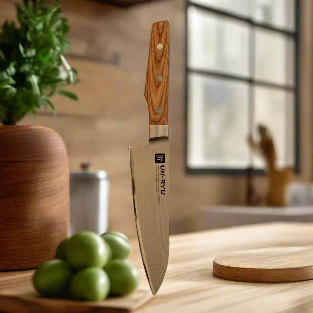 Un‑Ryu VG‑10 33‑Layer 170 mm Santoku Knife 