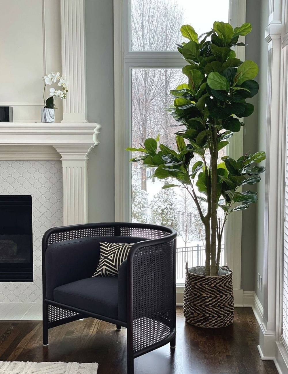 Ximena Water Hyacinth Planter 