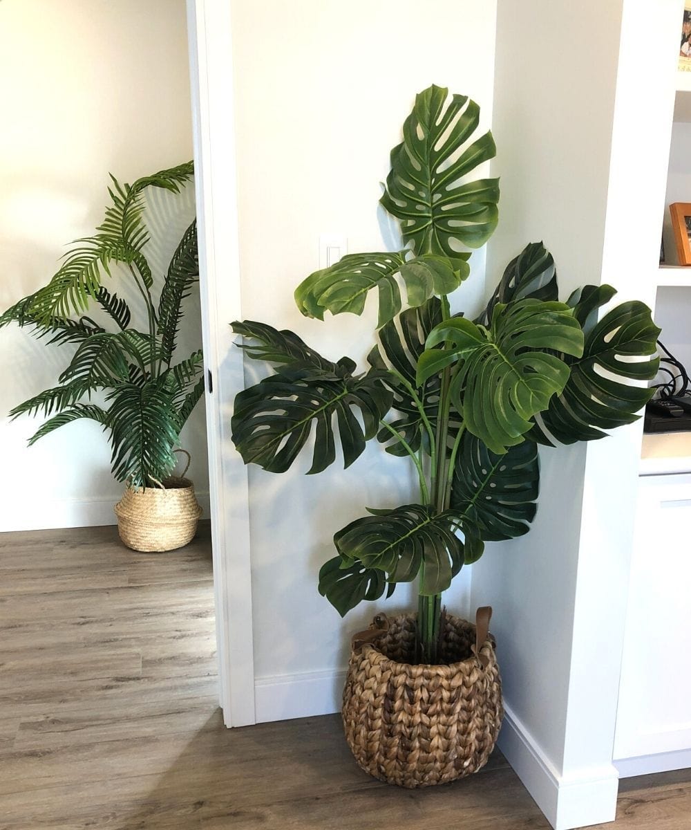 Rita Artificial Monstera Potted Plant (Multiple Sizes) 