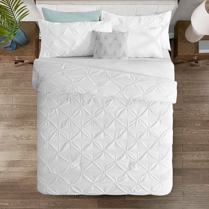 Full/Queen Size All Season Pleated Hypoallergenic Microfiber Reversible 3 Piece Comforter Set in White - Free Shipping