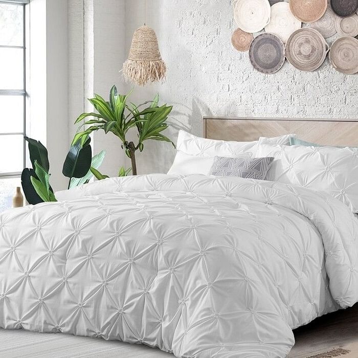 Full/Queen Size All Season Pleated Hypoallergenic Microfiber Reversible 3 Piece Comforter Set in White - Free Shipping 