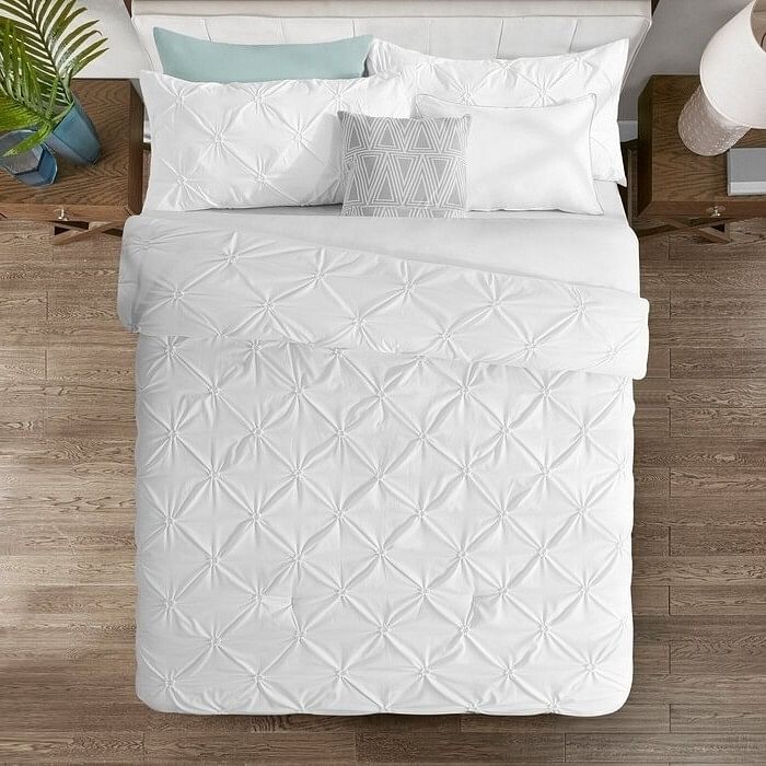 King Size All Season Pleated Hypoallergenic Microfiber Reversible 3 Piece Comforter Set in White - Free Shipping 