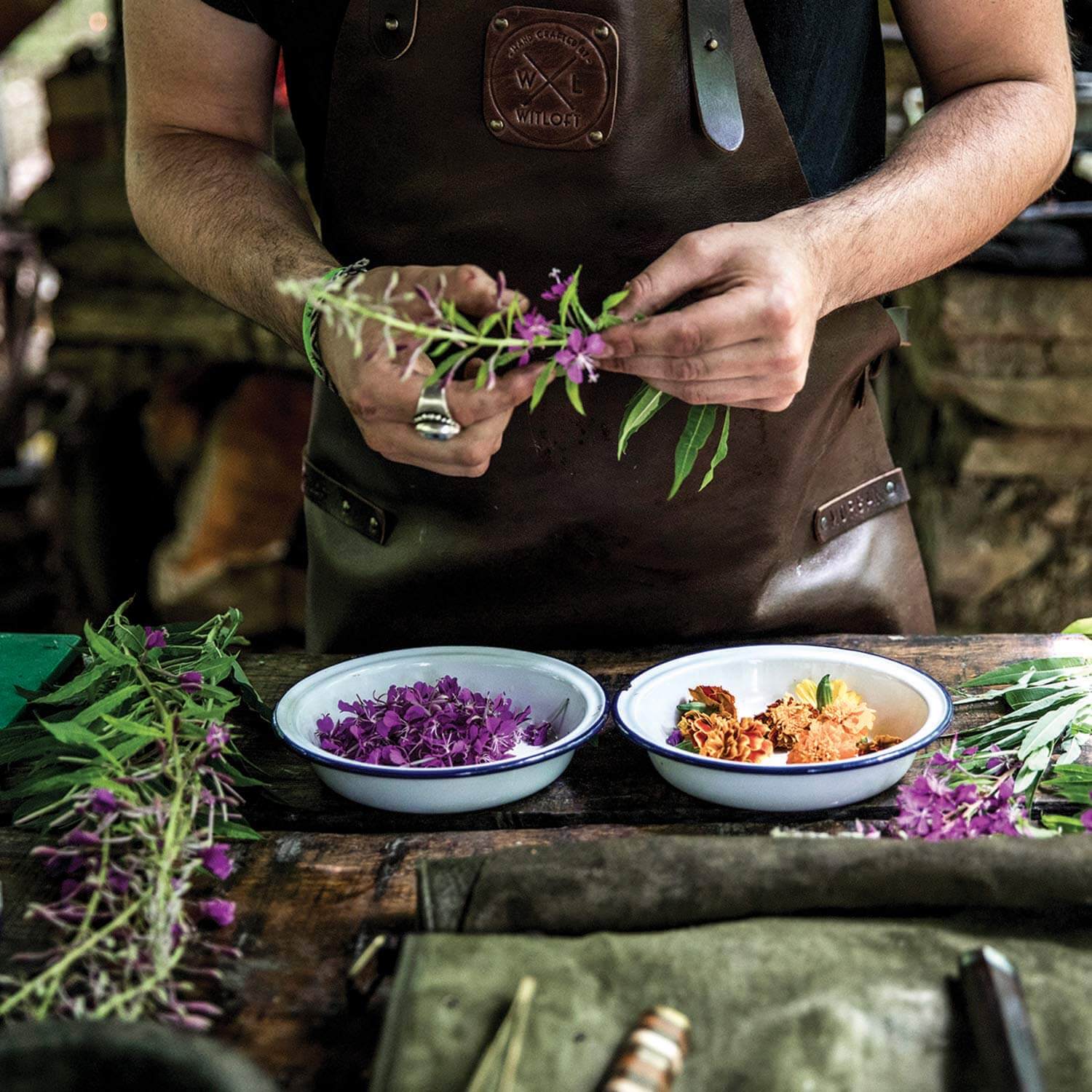 WITLOFT - Handcrafted Classic Leather Apron Dark Brown 