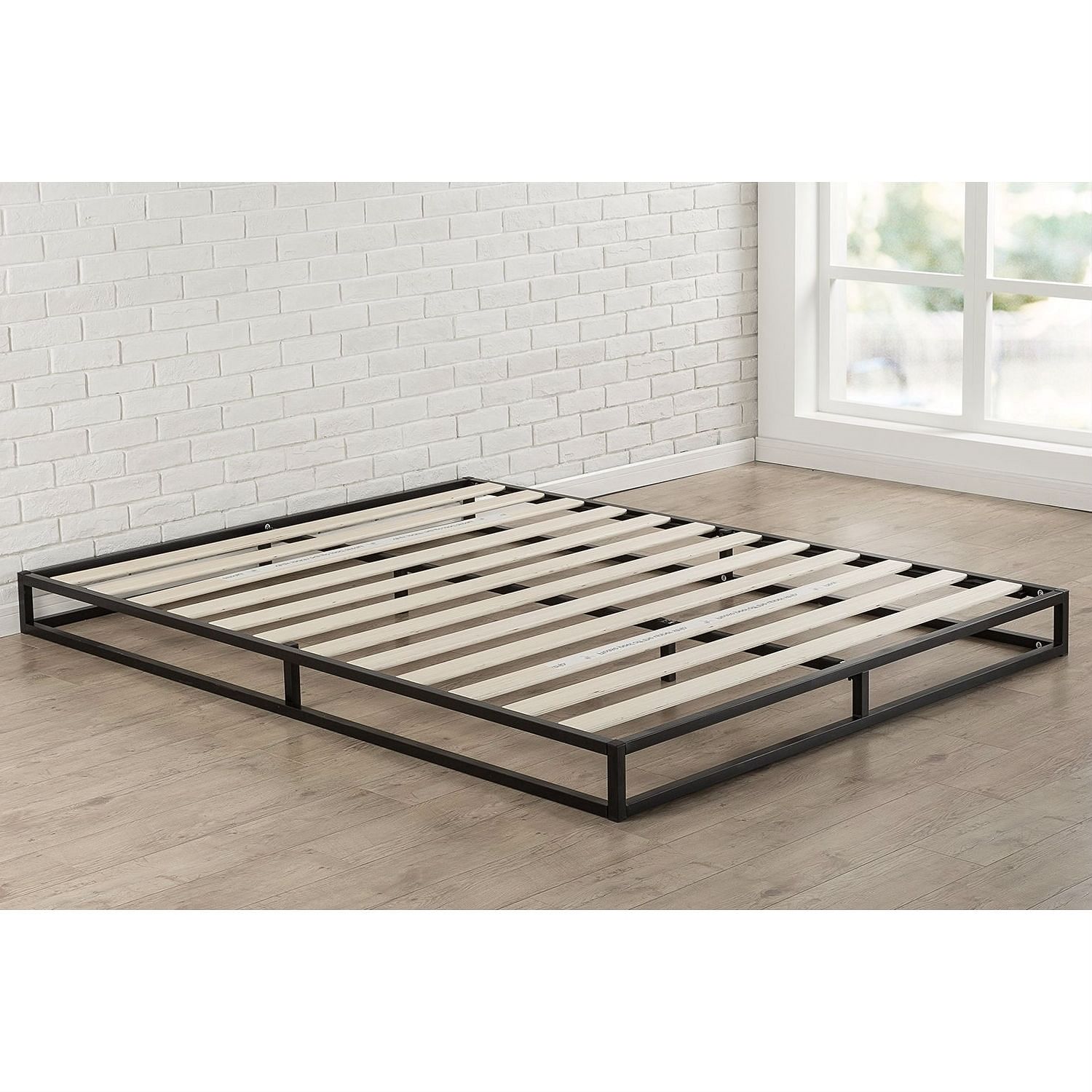 Queen size 6-inch Low Profile Metal Platform Bed Frame with Wooden Slats - Free Shipping