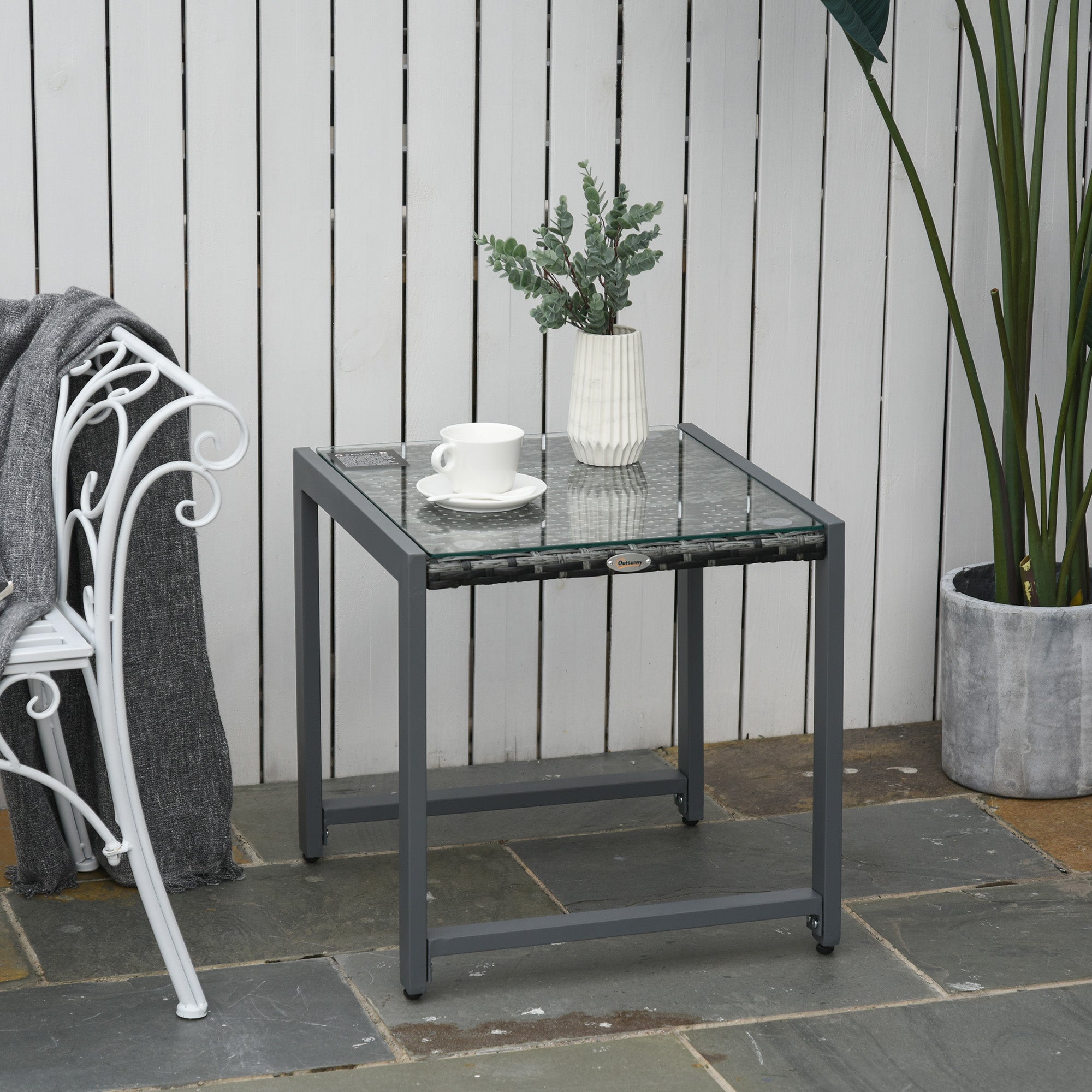 Outsunny Patio Rattan Coffee Table Wicker Side Table with Tempered Glass Top Aluminum Frame Outdoor Garden Gray 
