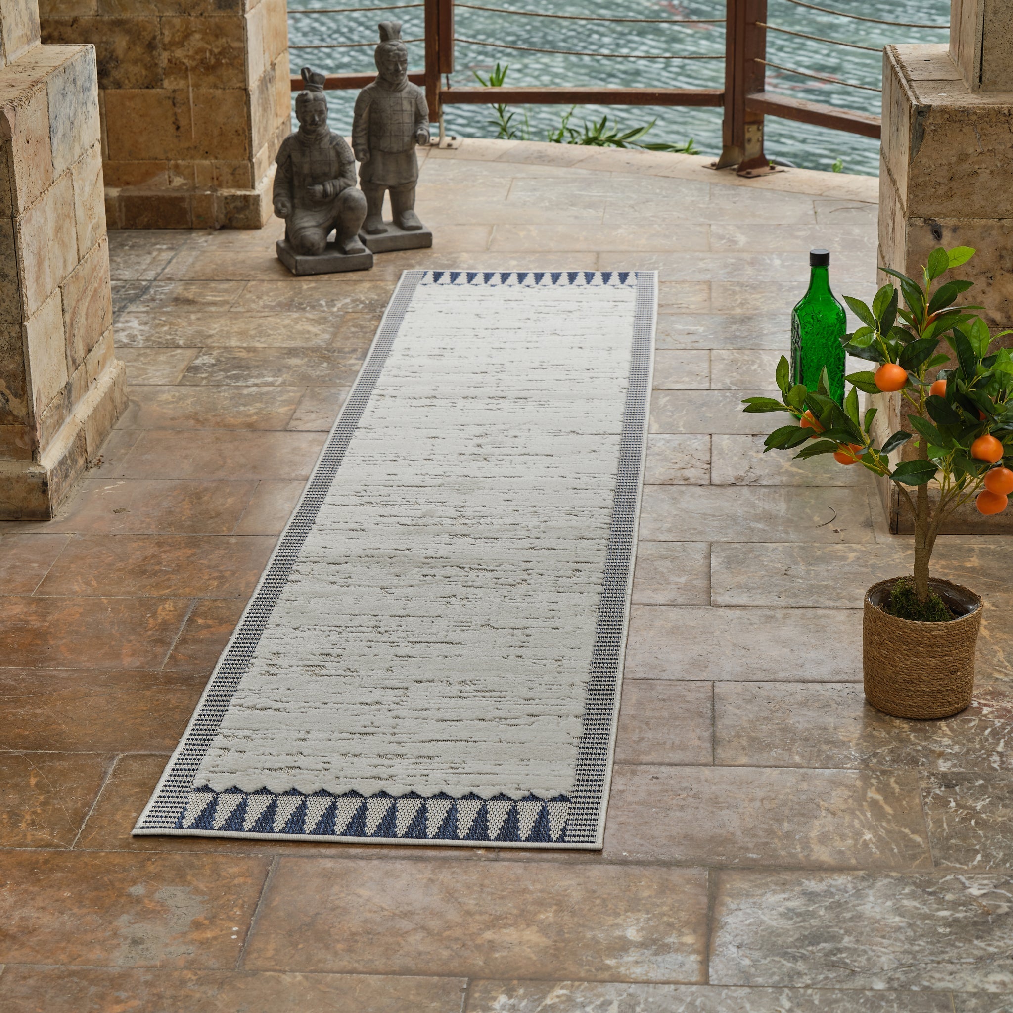 Maise Abstract Modern Cream Rug 