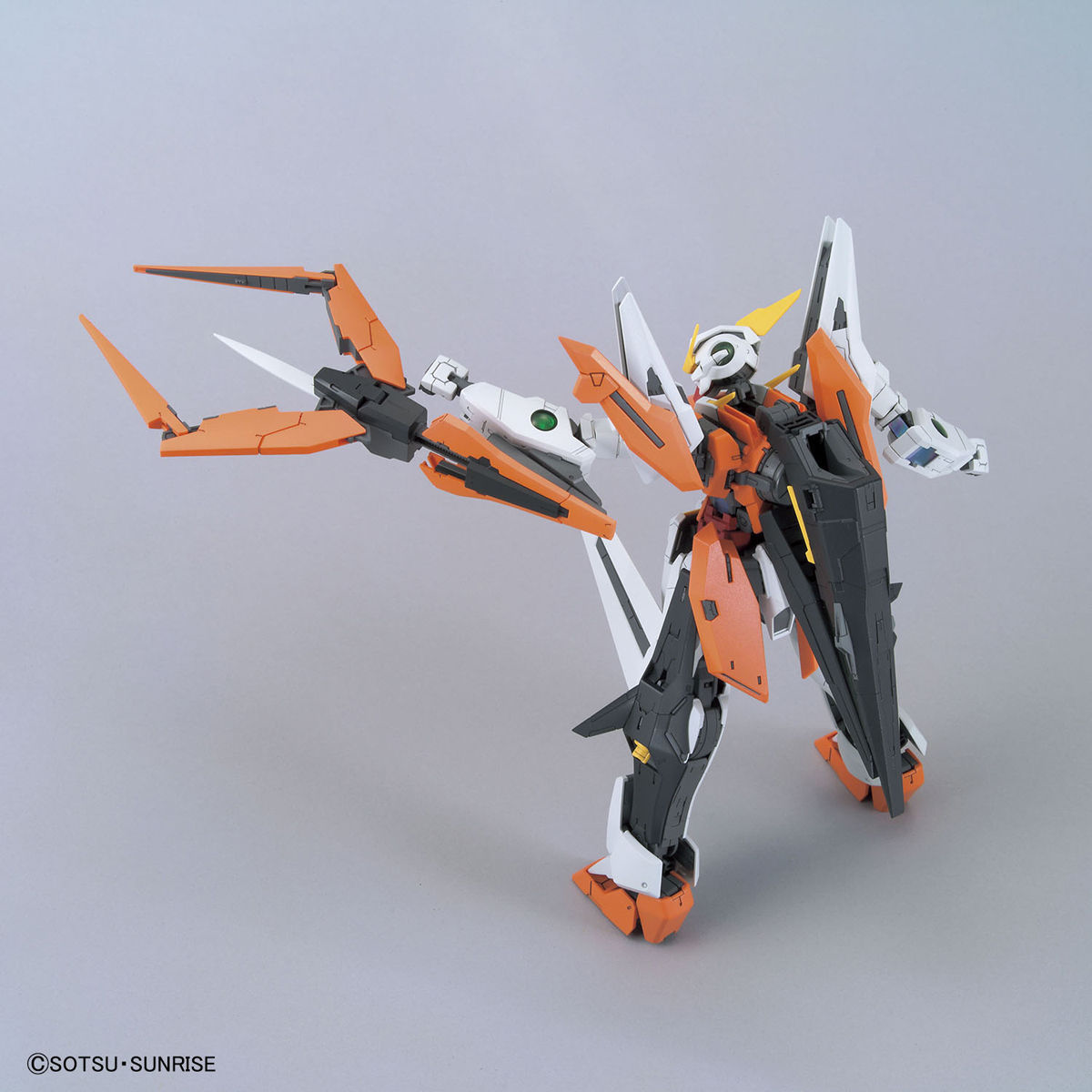MG 1/100 Gundam Kyrios 