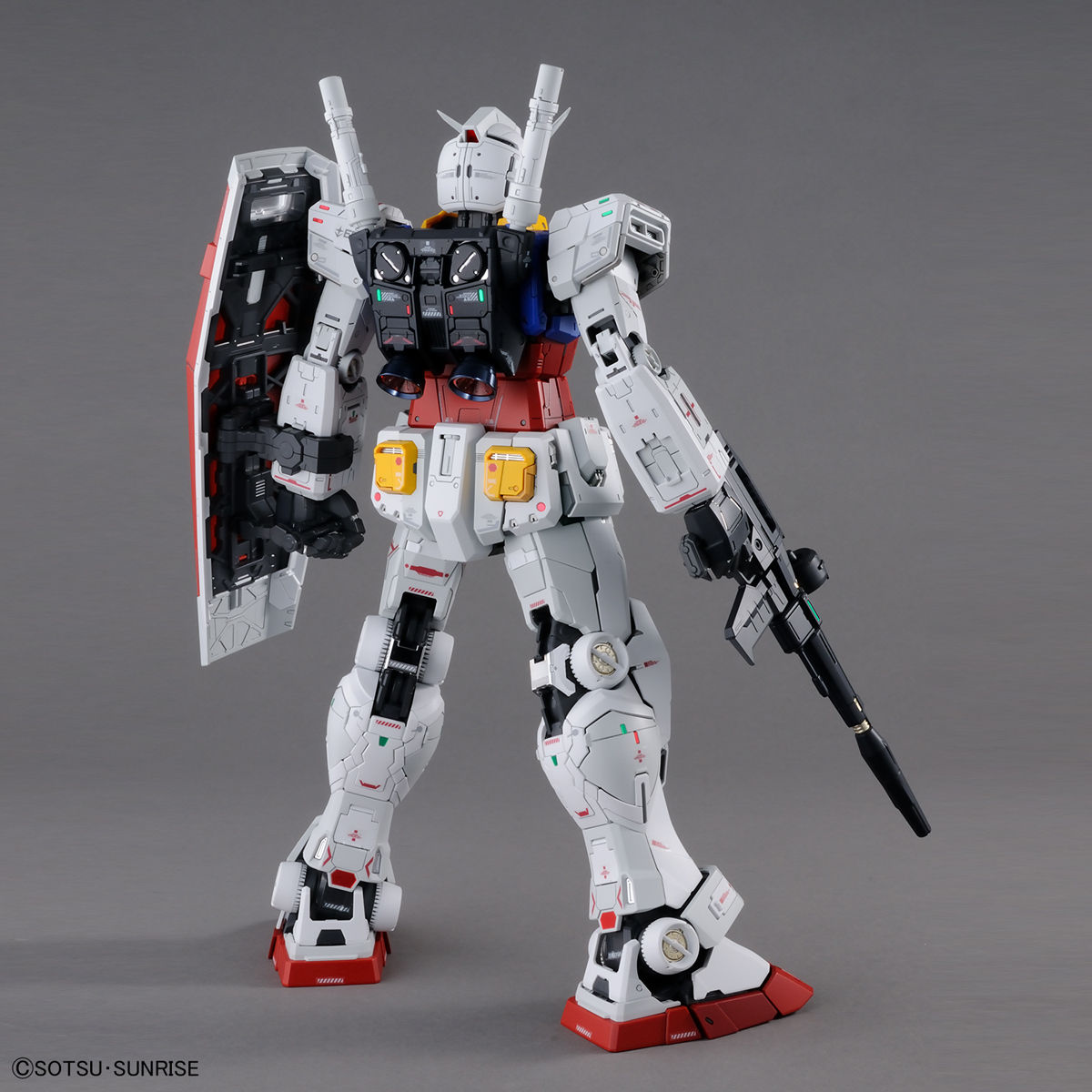 PG 1/60 RX-78-2 Gundam Unleashed 
