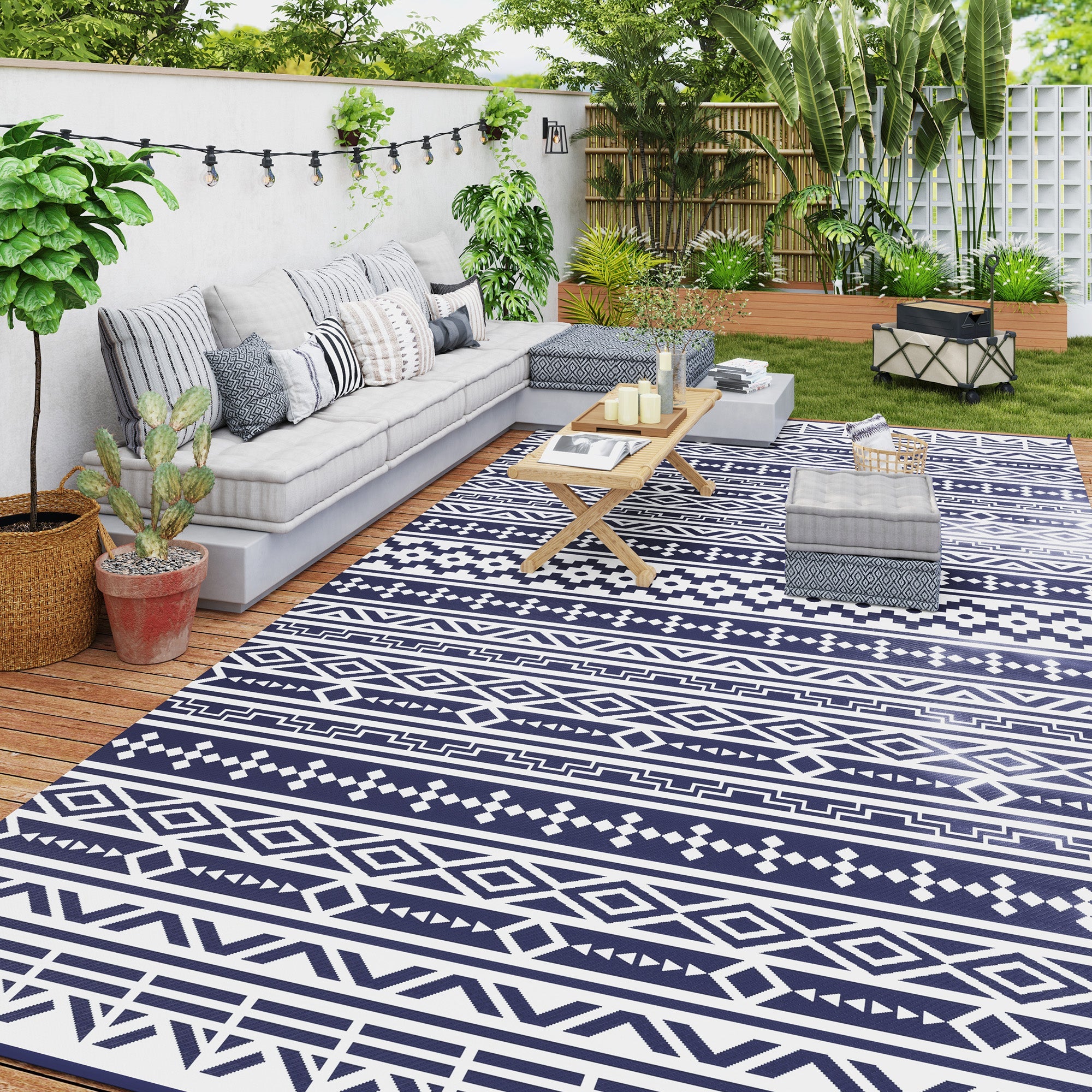 Outsunny 9' x 18' Outdoor RV Rug, Reversible Patio Floor Mat with Carry Bag, Geometric Wall, Blue and White 