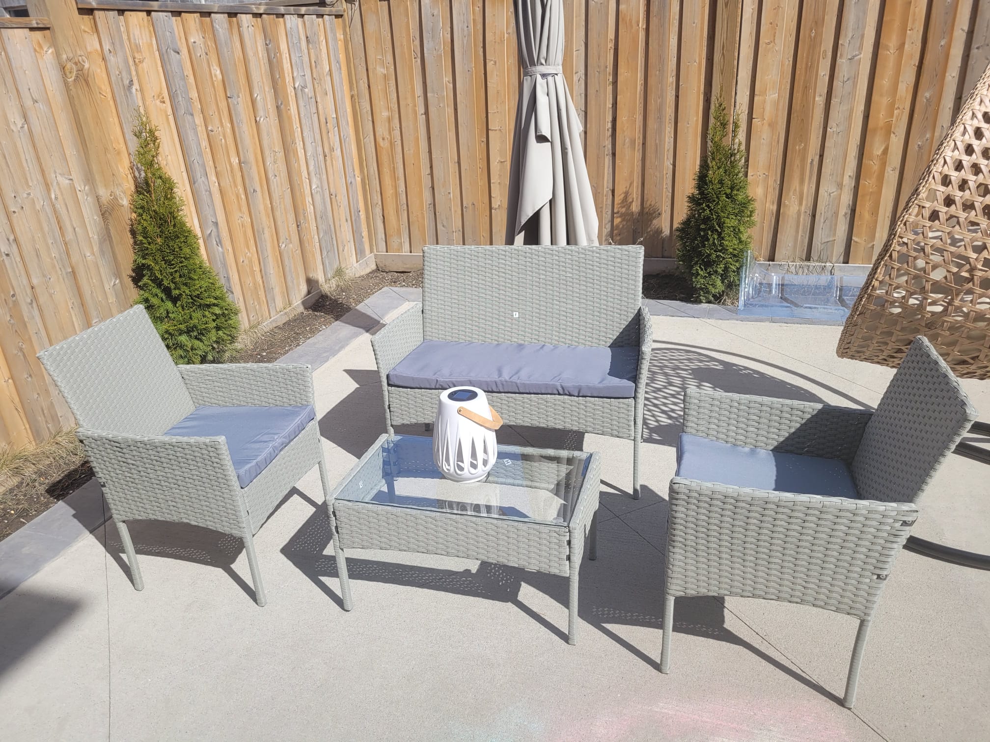 4 PC WICKER PATIO GREY SET 