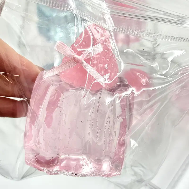 Taba Squishy - Strawberry Cake 