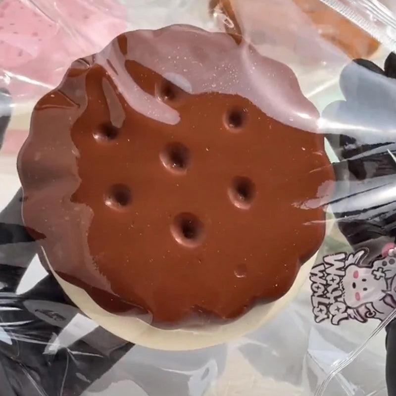 Taba Squishy - Chocolate Sandwich Cookie 
