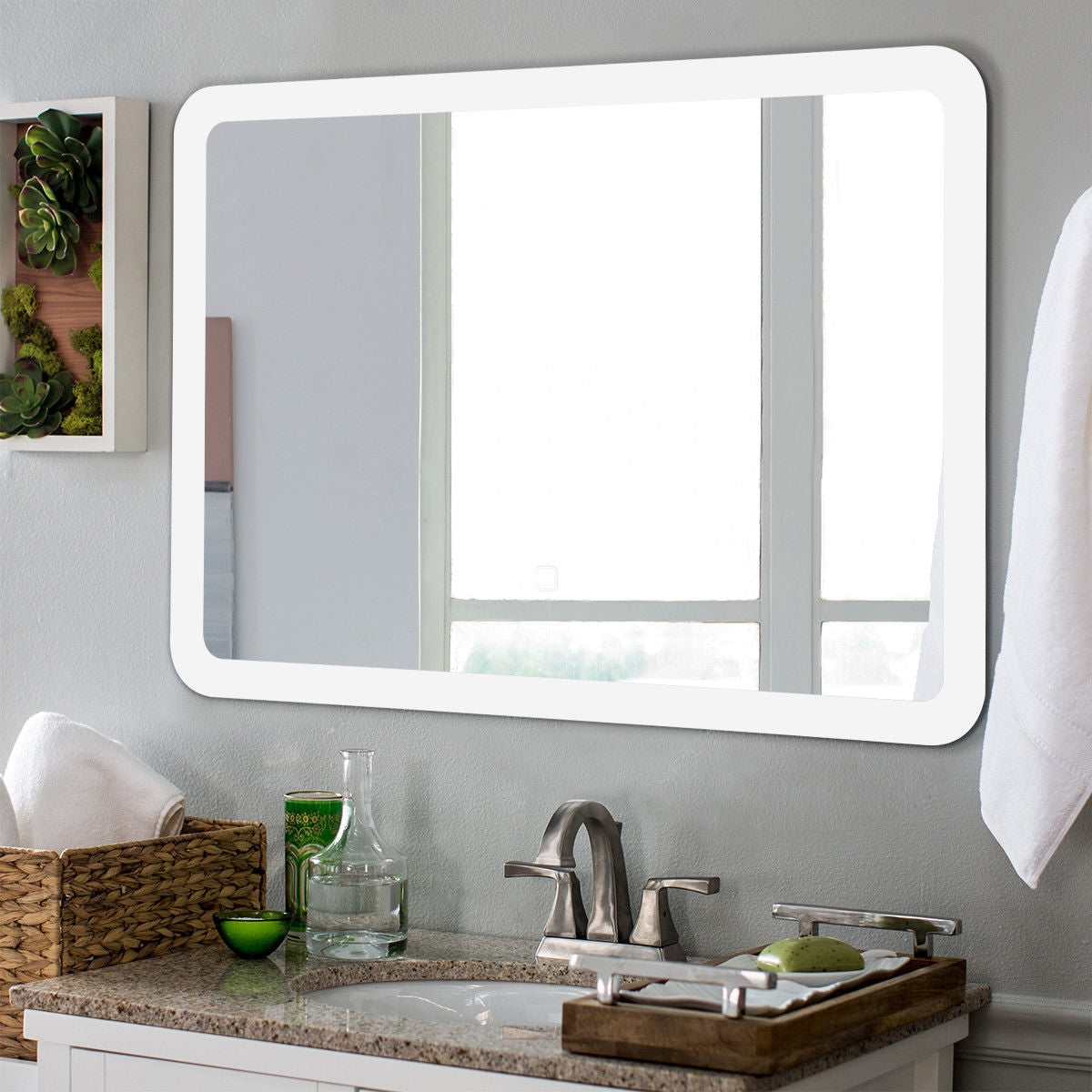 LED Wall-mounted Bathroom Rounded Arc Corner Mirror with Touch